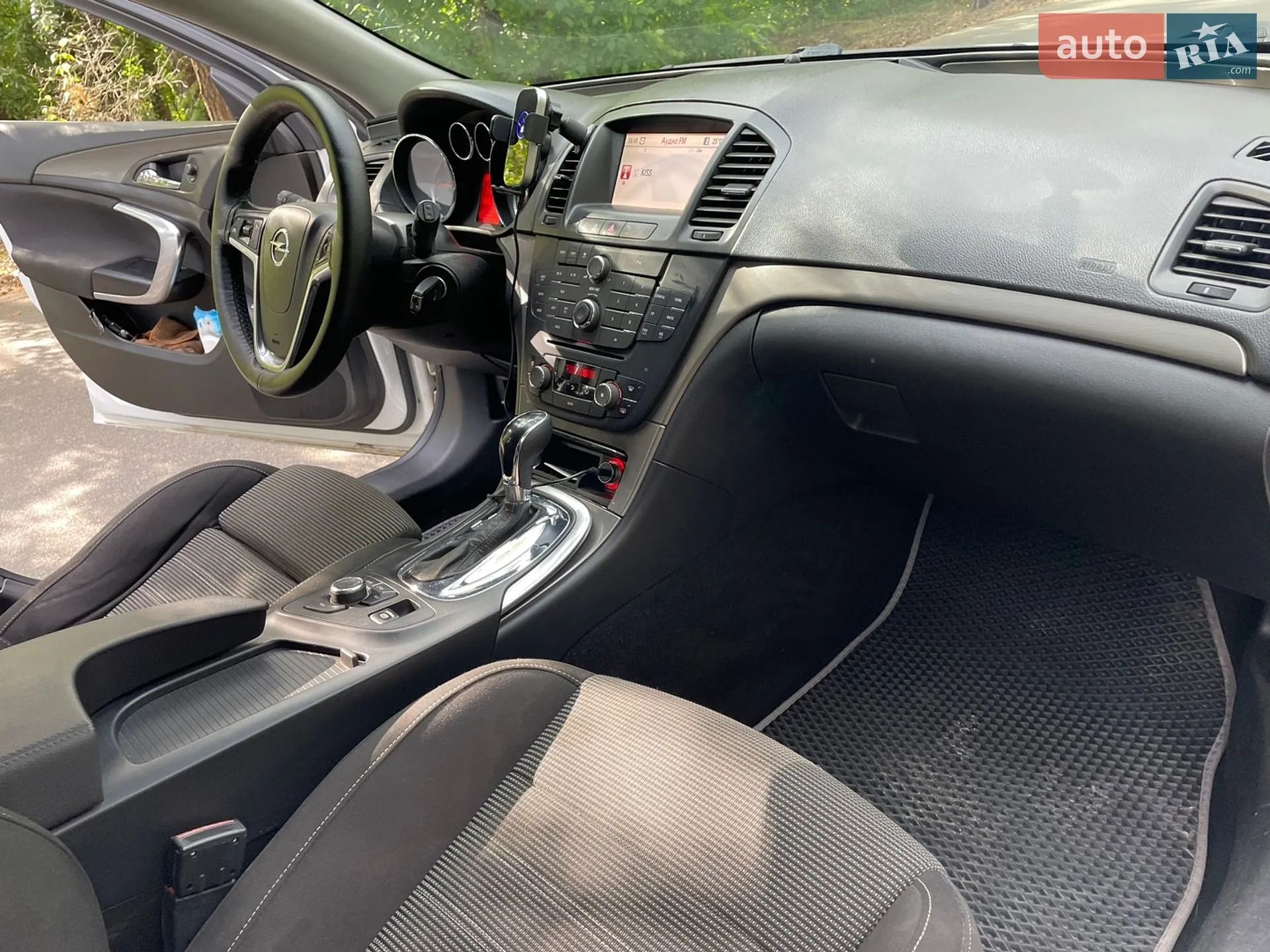 2012 Opel Insignia - мініатюра 13