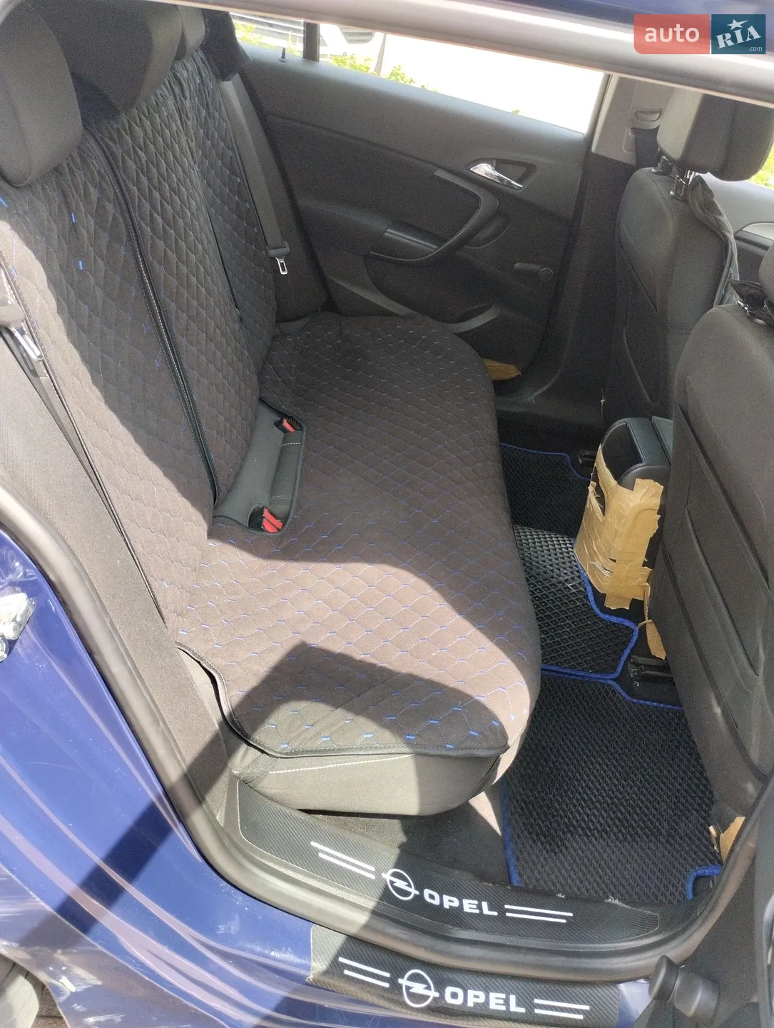 2011 Opel Insignia - мініатюра 21