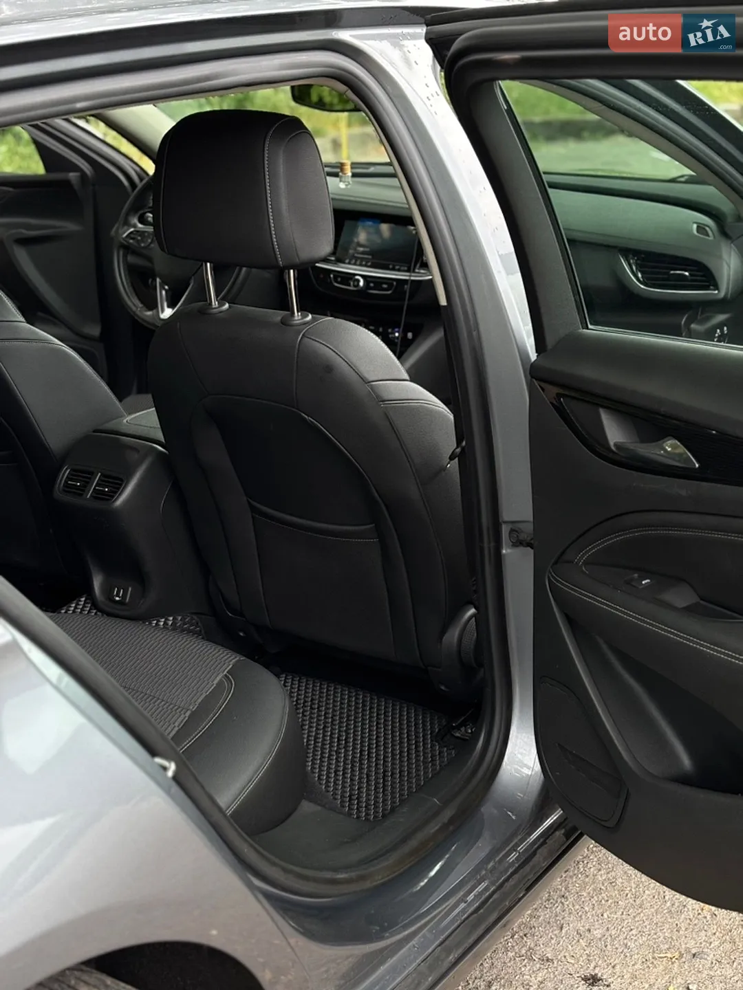 2018 Opel Insignia - мініатюра 8
