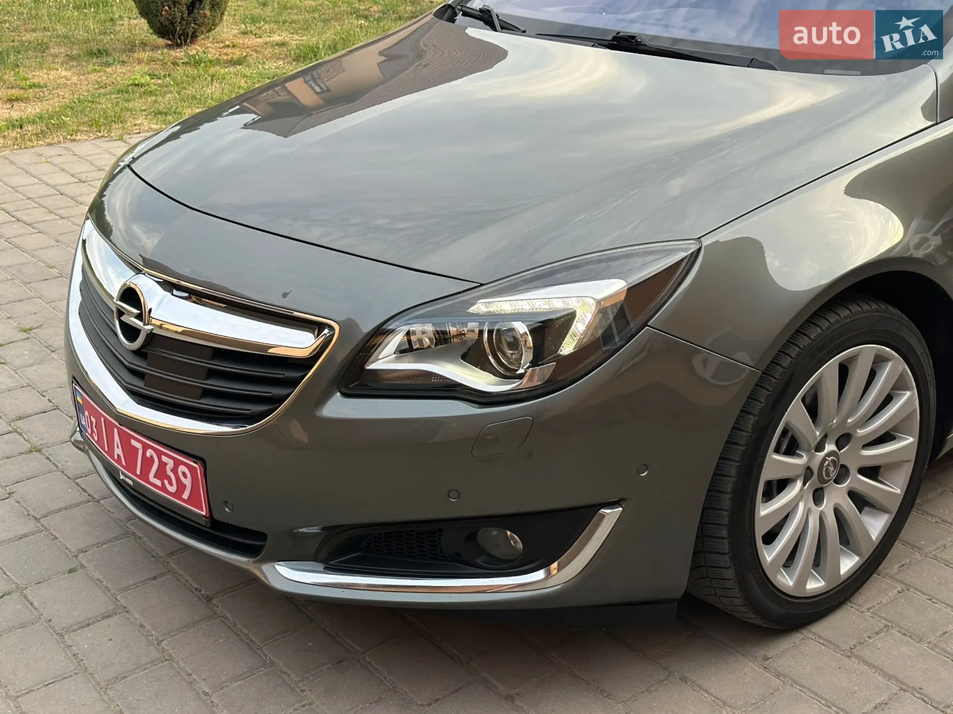 2016 Opel Insignia - мініатюра 2