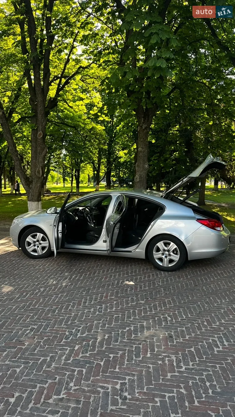 2010 Opel Insignia - мініатюра 16