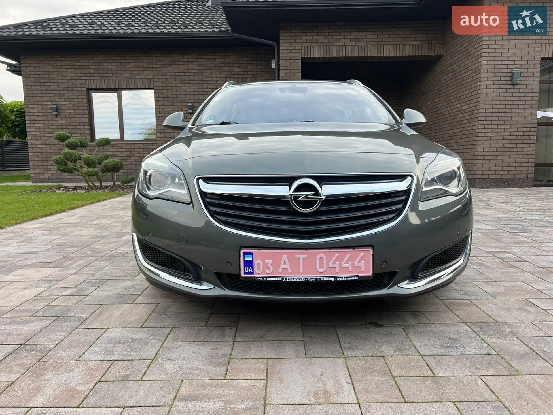 2017 Opel Insignia - мініатюра 3
