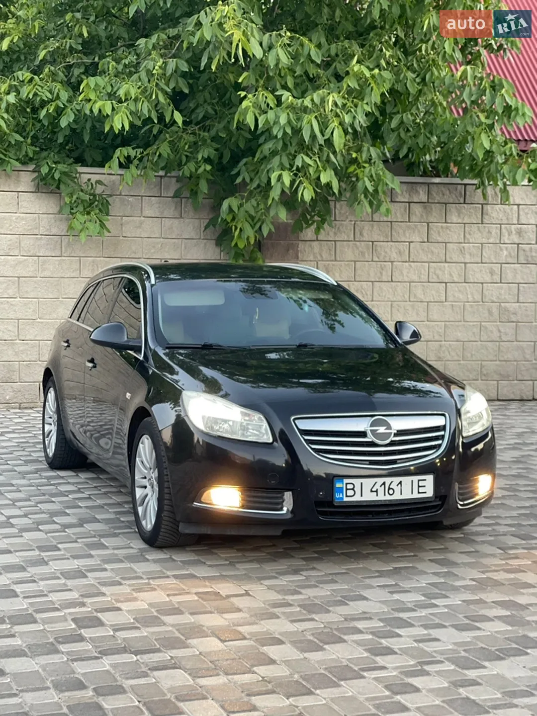 2010 Opel Insignia - мініатюра 3