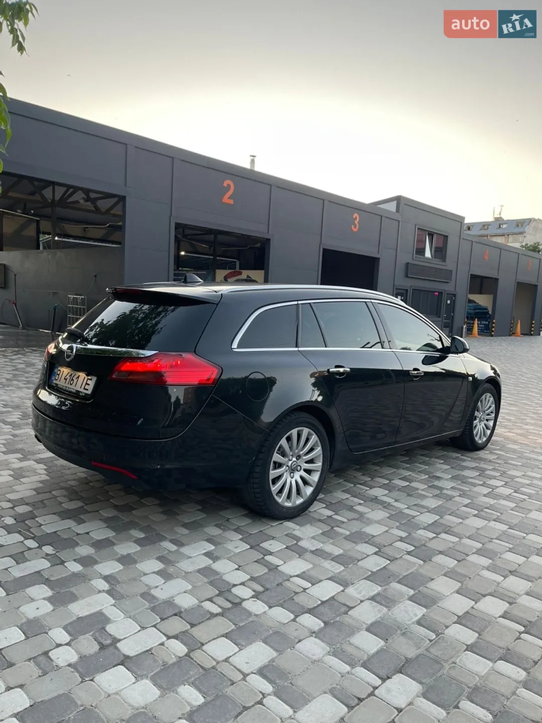 2010 Opel Insignia - мініатюра 8