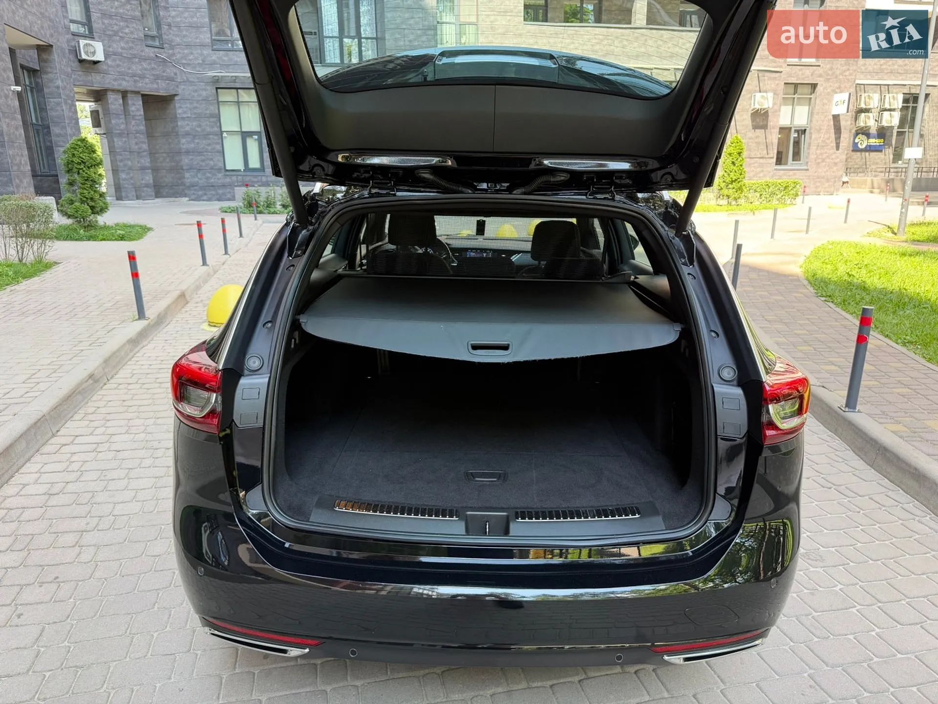 2023 Opel Insignia - мініатюра 20