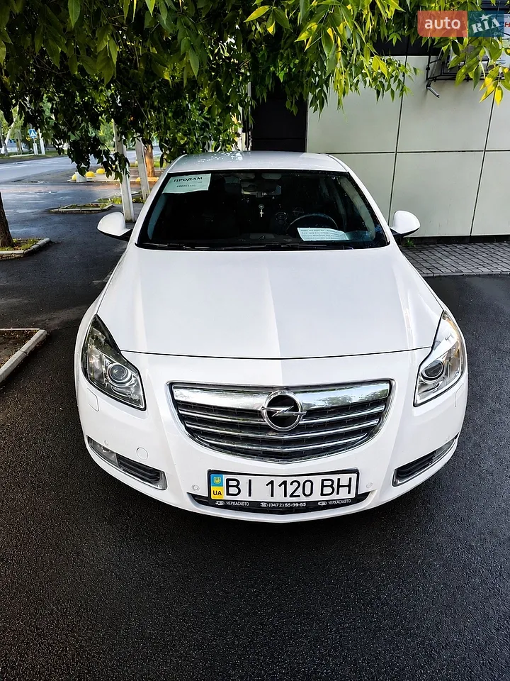 2010 Opel Insignia - мініатюра 22
