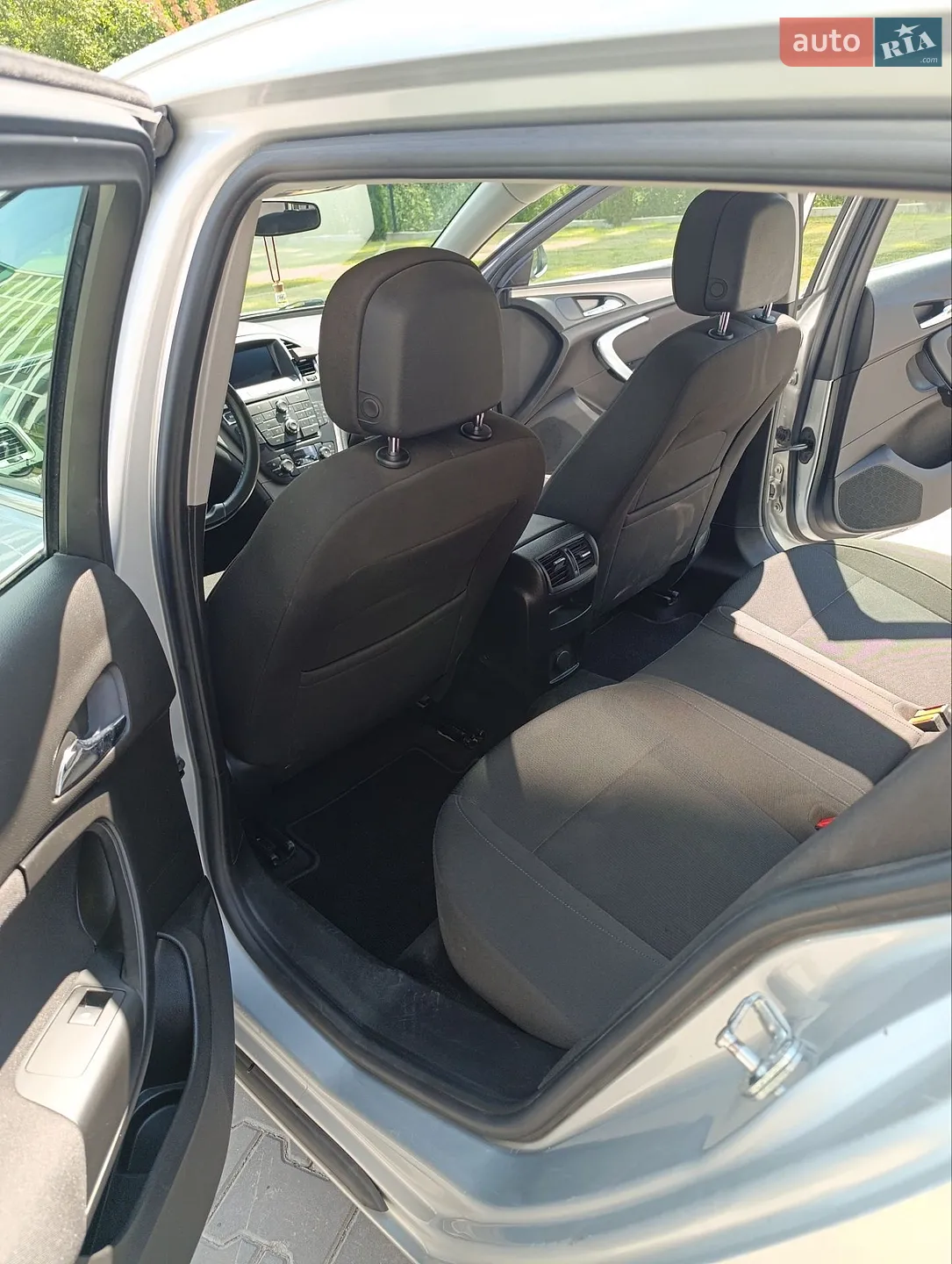 2012 Opel Insignia - мініатюра 9