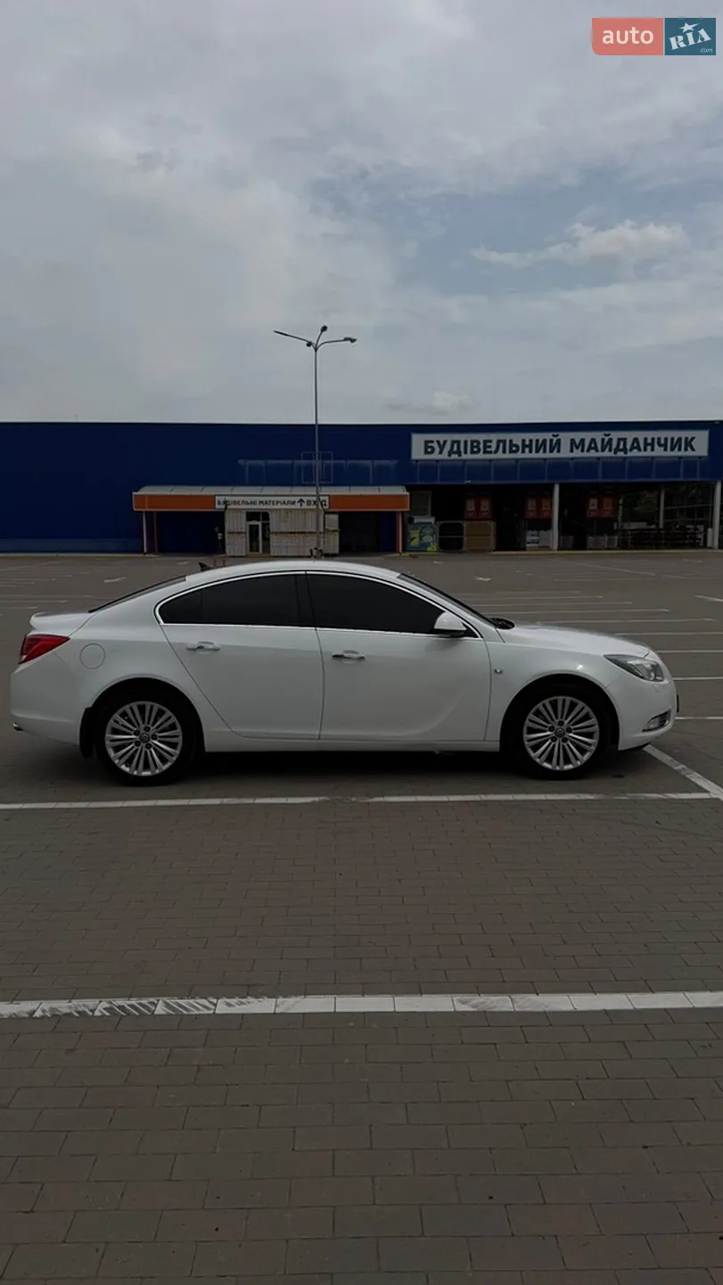 2012 Opel Insignia - мініатюра 3