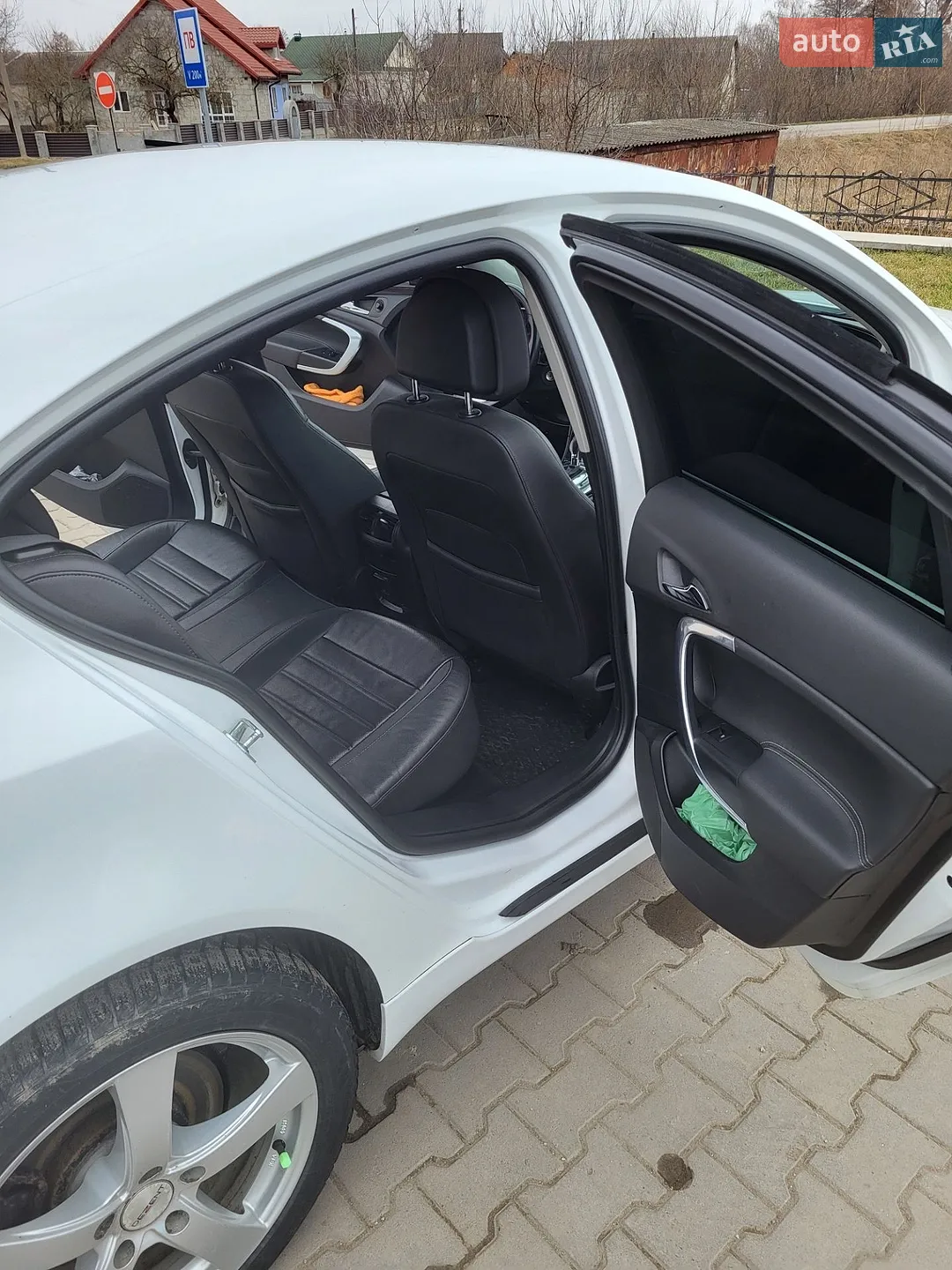 2011 Opel Insignia - мініатюра 7