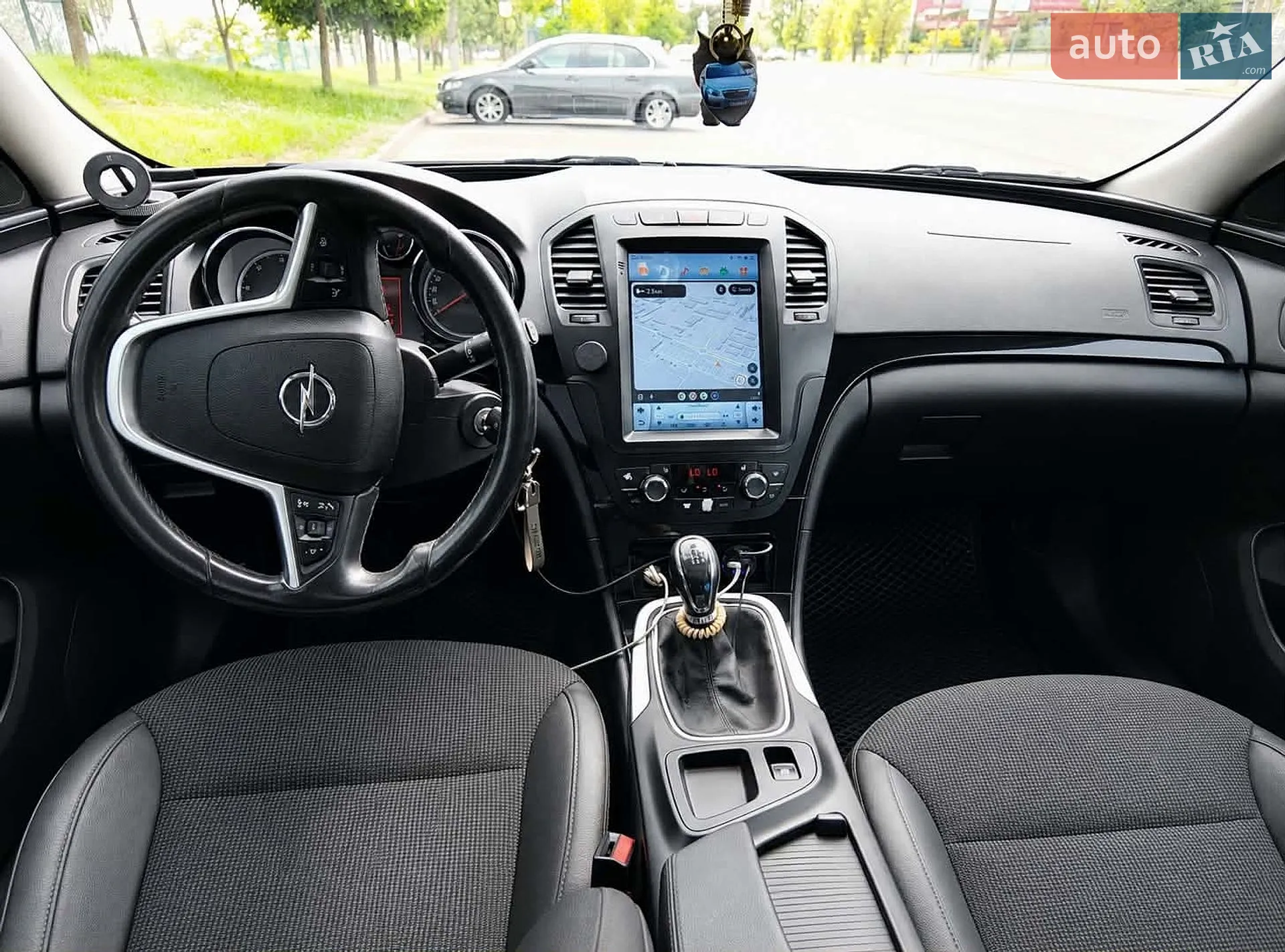 2010 Opel Insignia - мініатюра 19