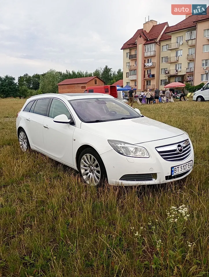 2011 Opel Insignia - мініатюра 9