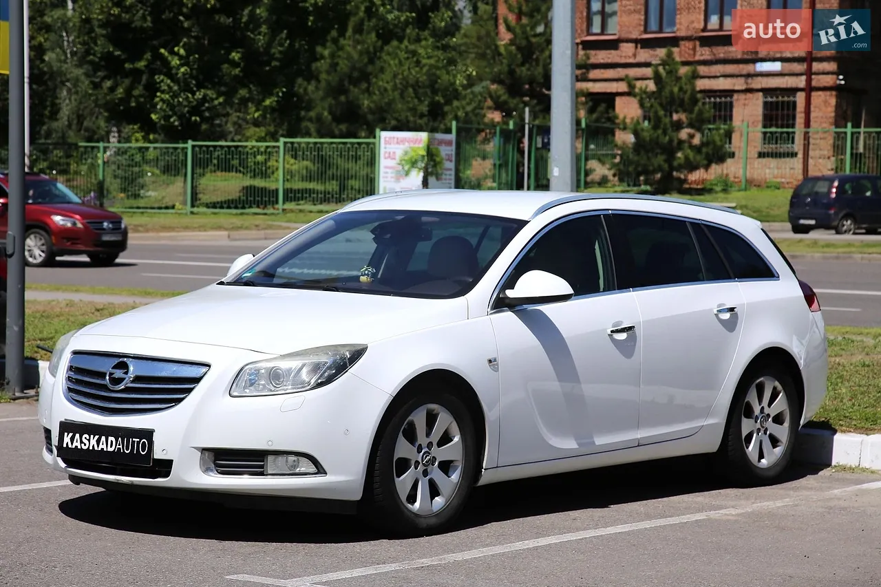 2010 Opel Insignia - мініатюра 19