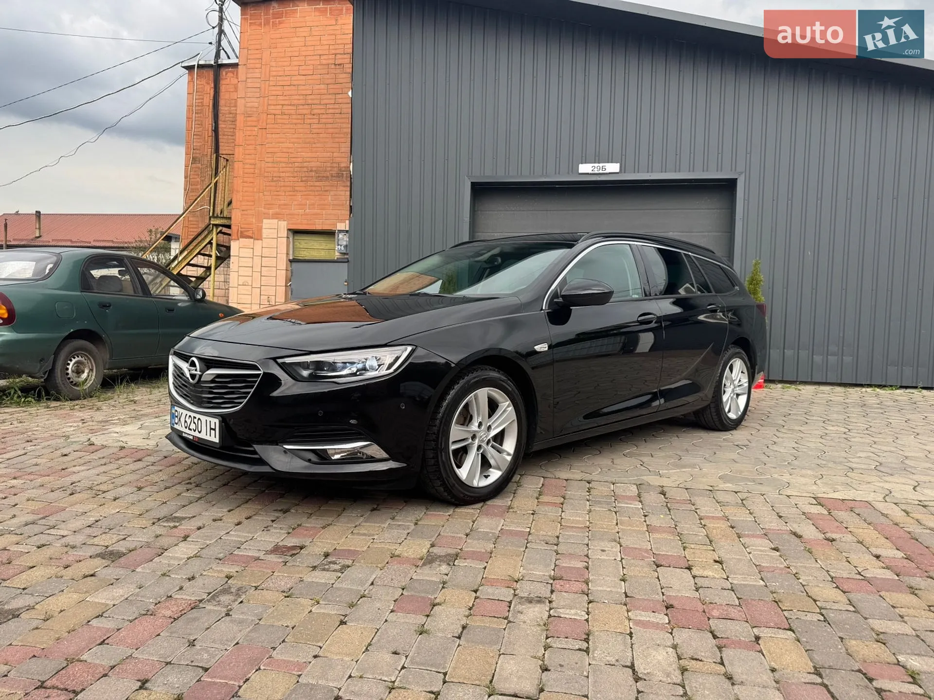 2017 Opel Insignia - мініатюра 2
