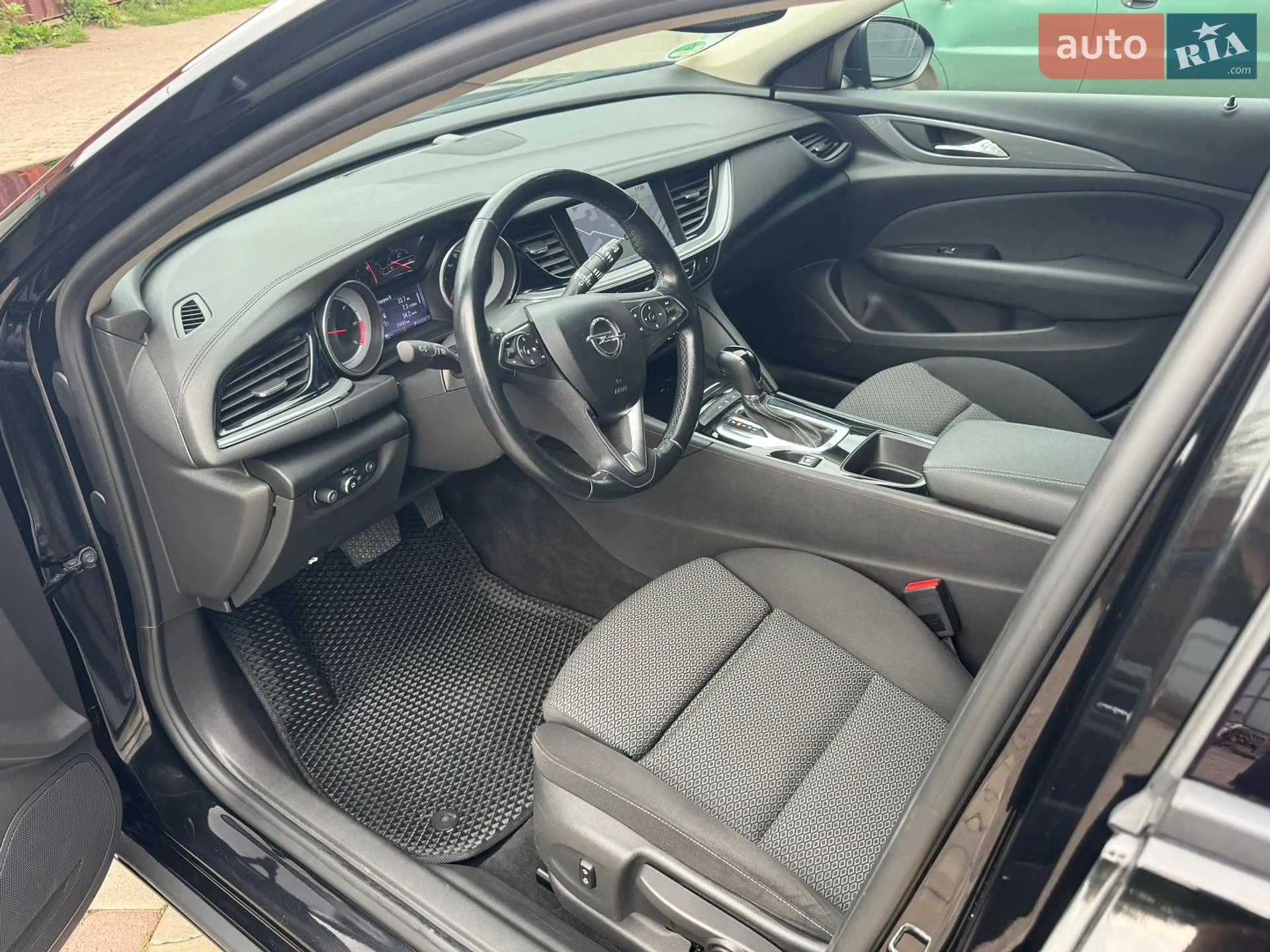 2017 Opel Insignia - мініатюра 17
