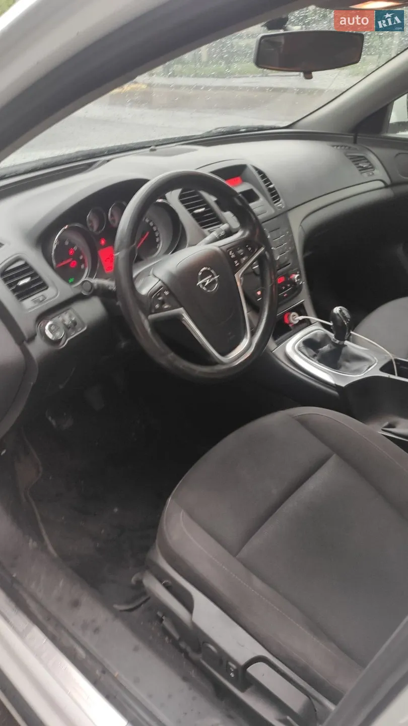 2010 Opel Insignia - мініатюра 6