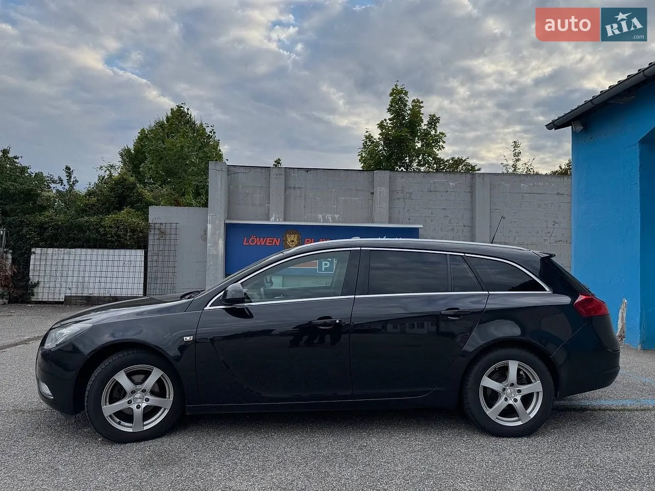 2010 Opel Insignia - мініатюра 12