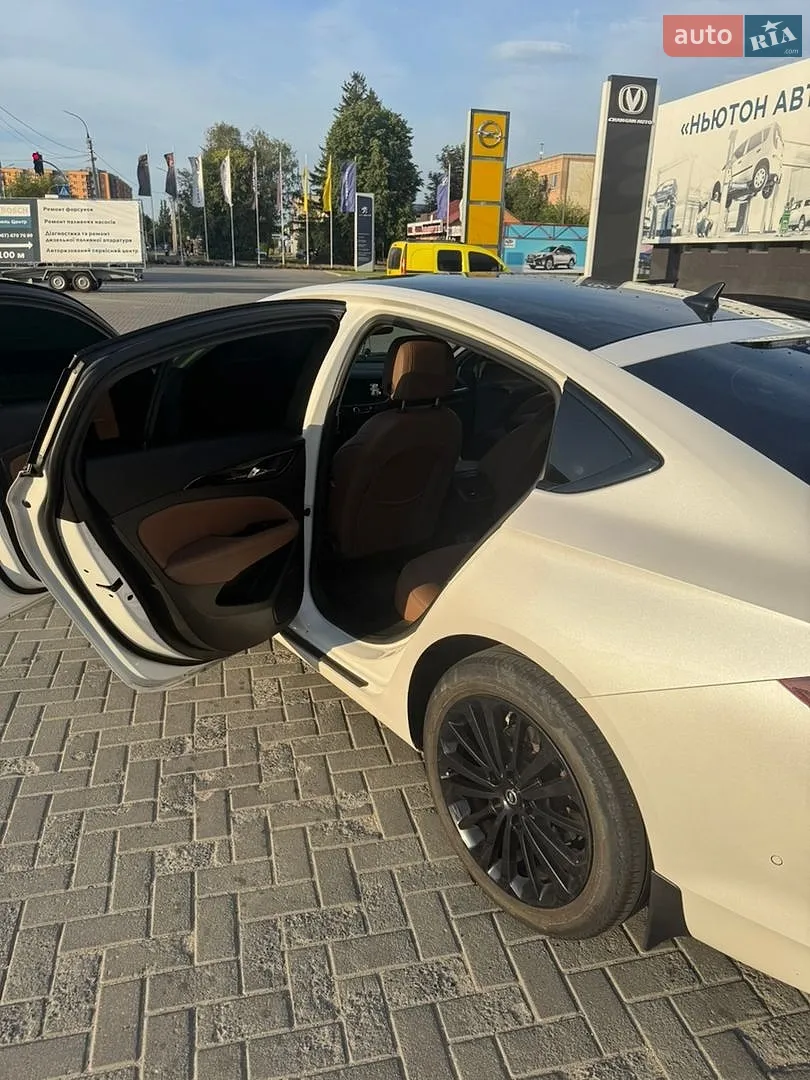 2019 Opel Insignia - мініатюра 11