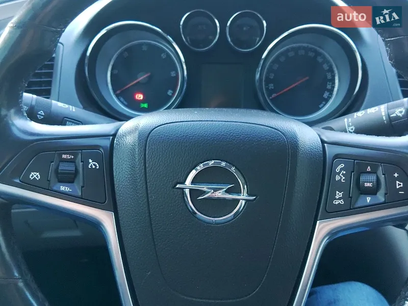 Opel Insignia 2012