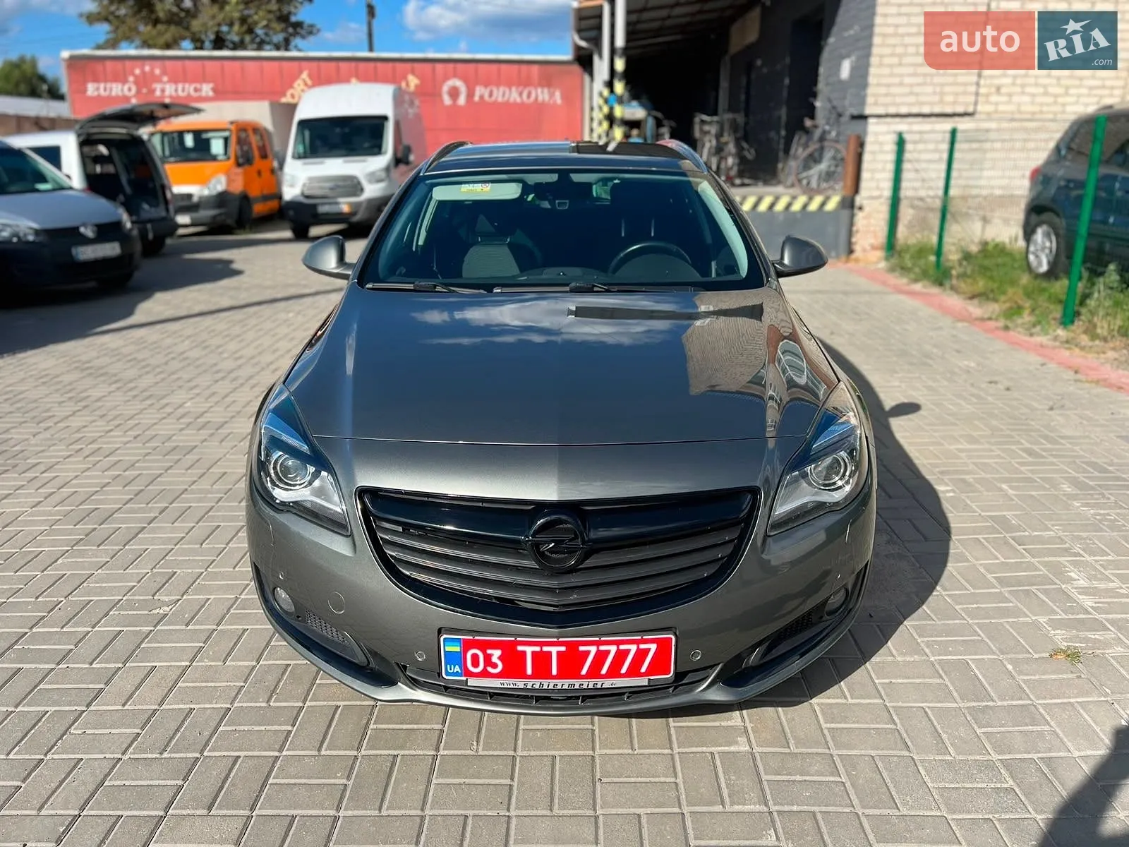 2017 Opel Insignia - мініатюра 2