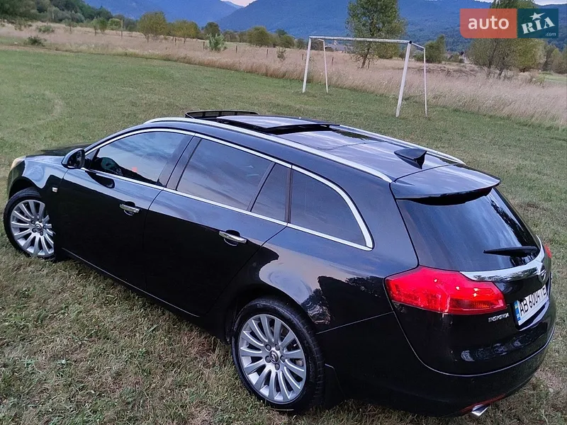 Opel Insignia 2011