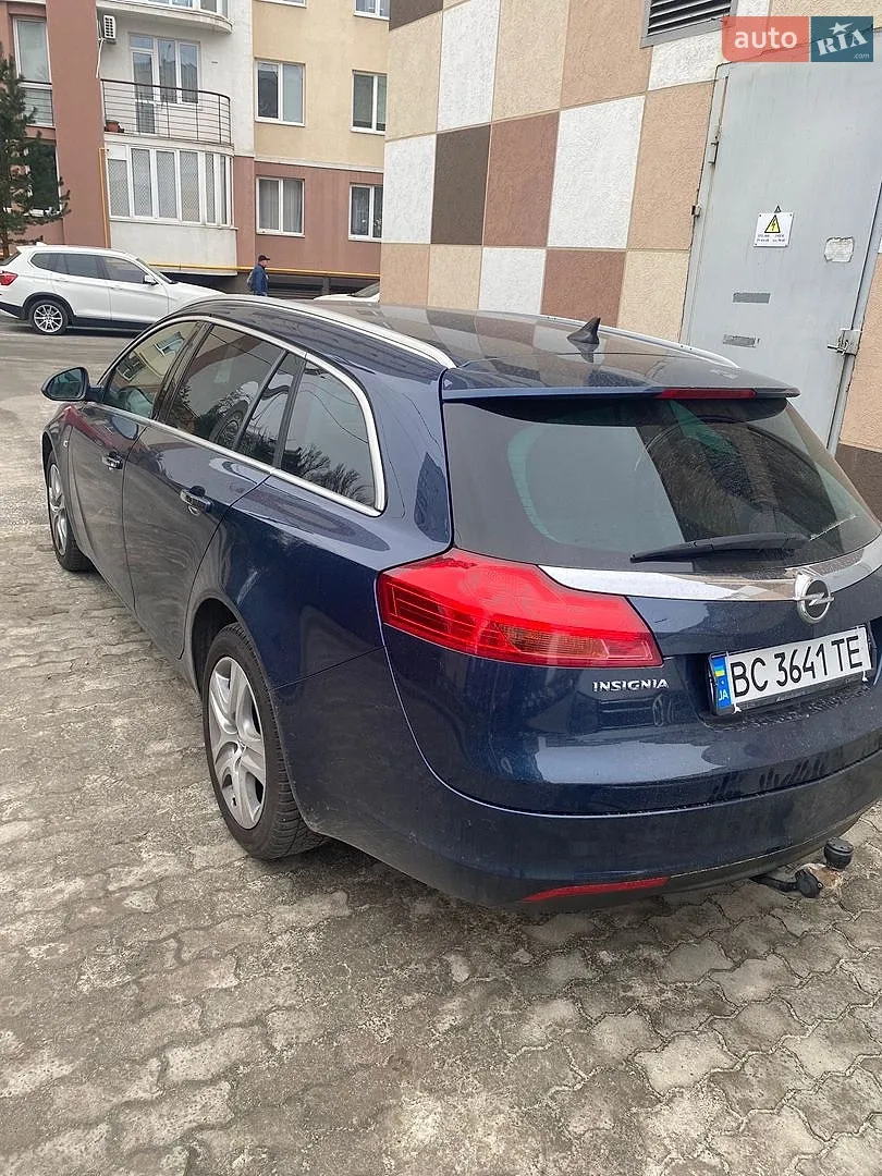 2011 Opel Insignia - мініатюра 6