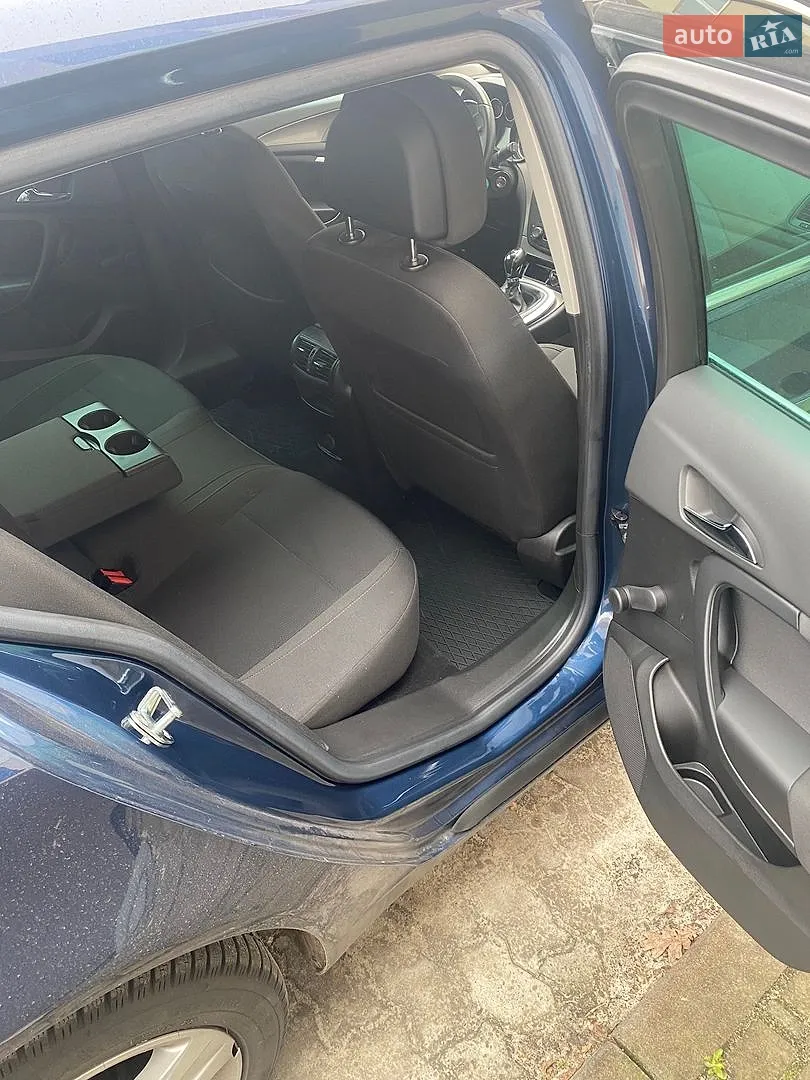 2011 Opel Insignia - мініатюра 11