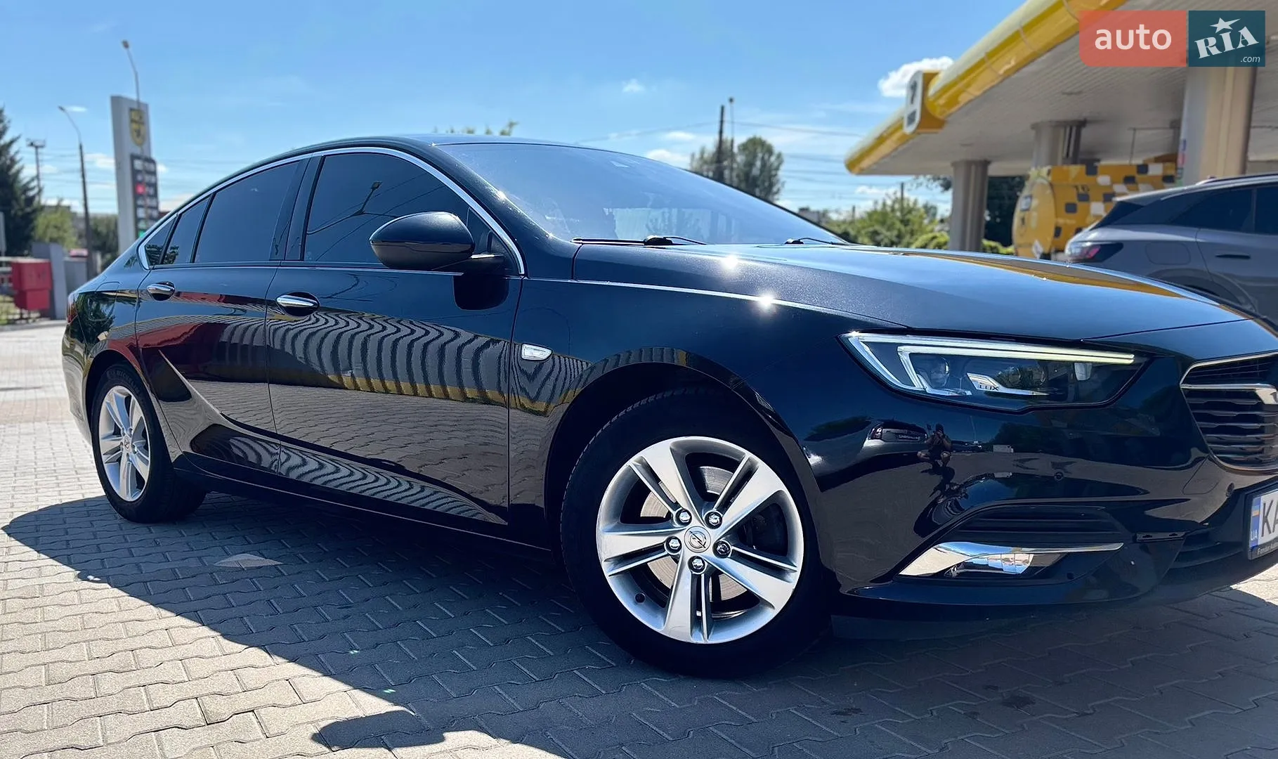 2017 Opel Insignia - мініатюра 3