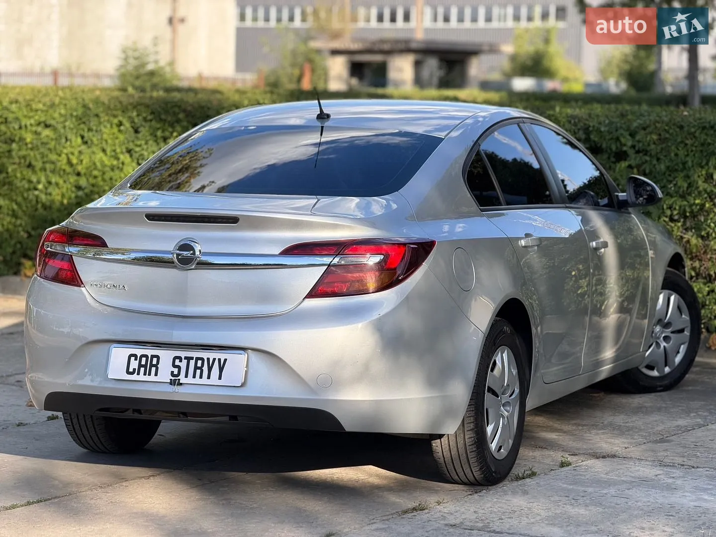 2016 Opel Insignia - мініатюра 12