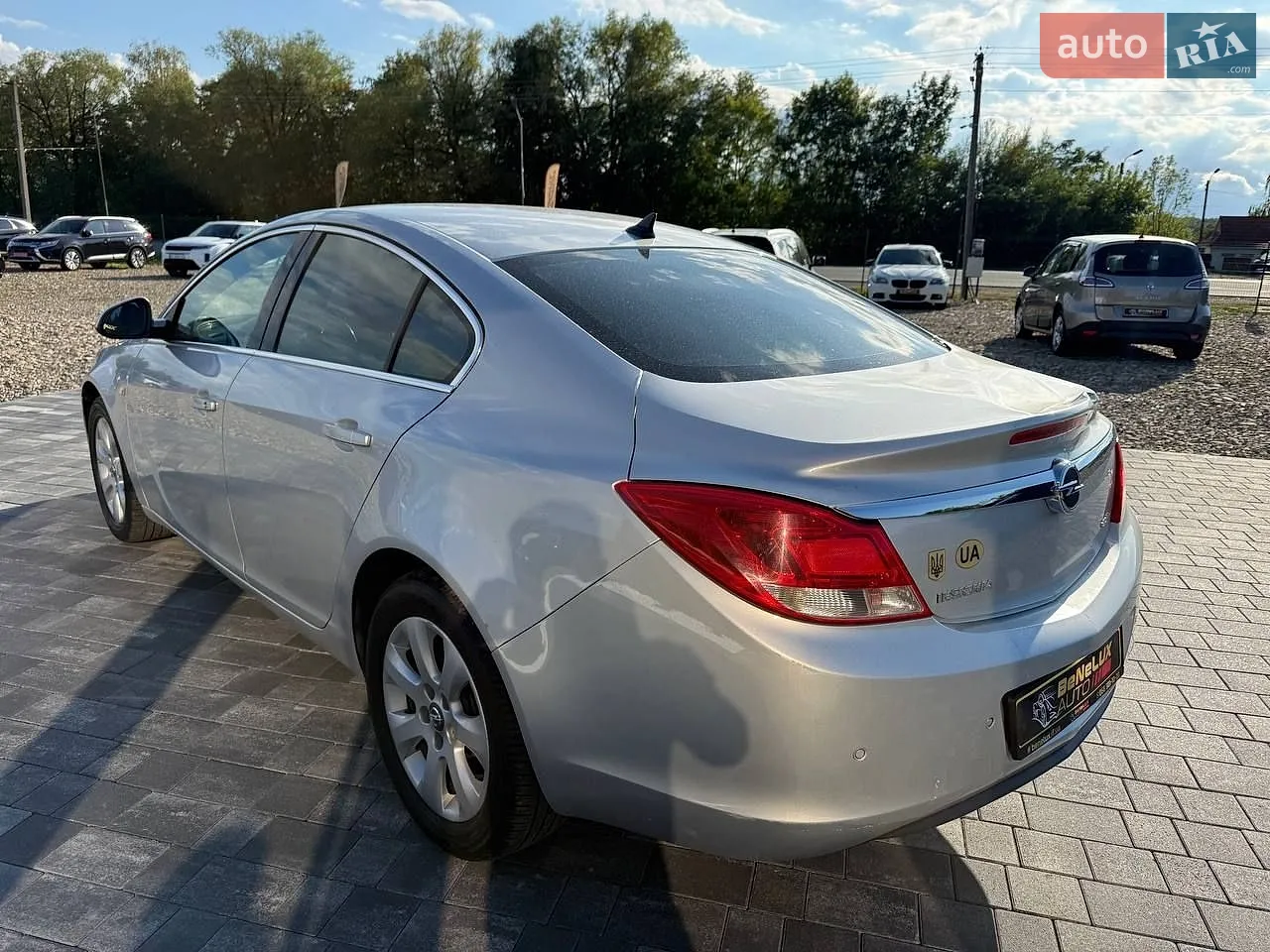2010 Opel Insignia - мініатюра 5