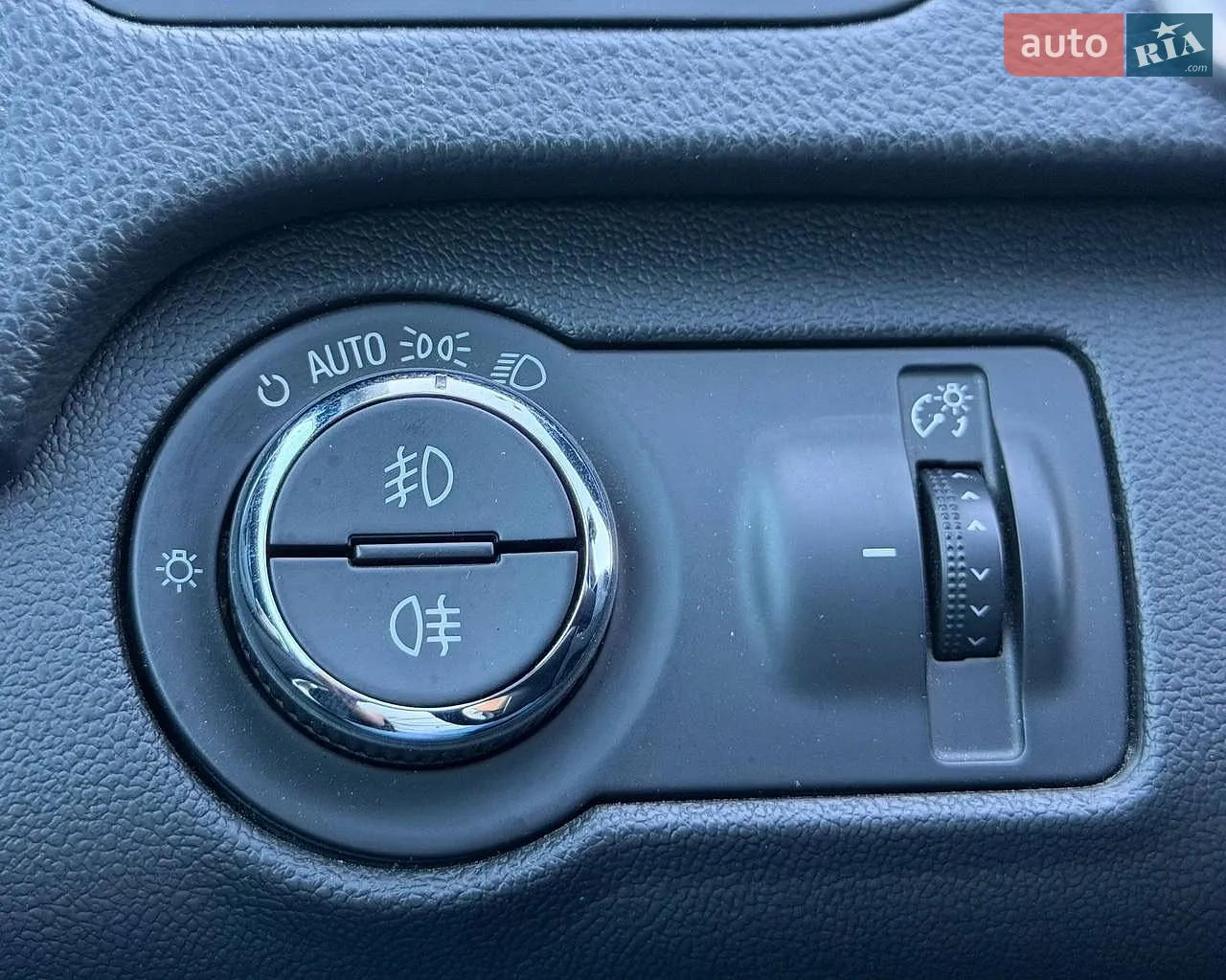 2015 Opel Insignia - мініатюра 24