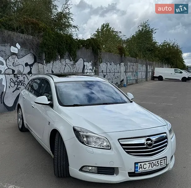 Opel Insignia 2012