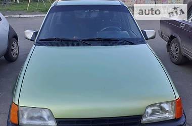 Хетчбек Opel Kadett 1986 в 