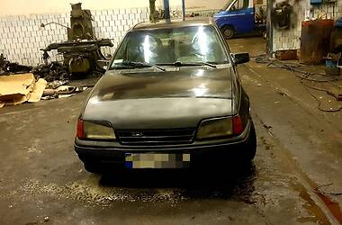 Седан Opel Kadett 1991 в Надвірній