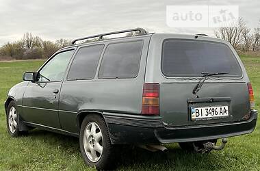 Универсал Opel Kadett 1986 в 