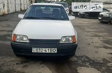 Седан Opel Kadett 1991 в Луцьку