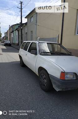 Универсал Opel Kadett 1985 в Стрые