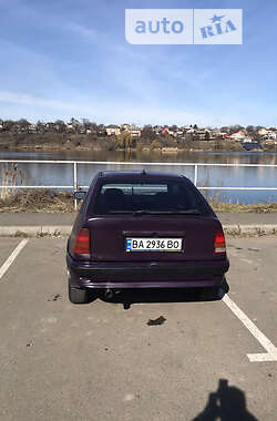 Хэтчбек Opel Kadett 1986 в Кропивницком