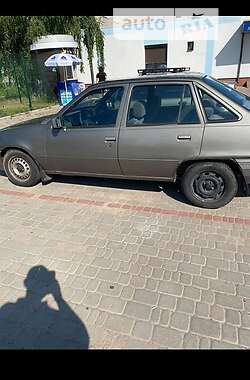 Седан Opel Kadett 1990 в Житомирі