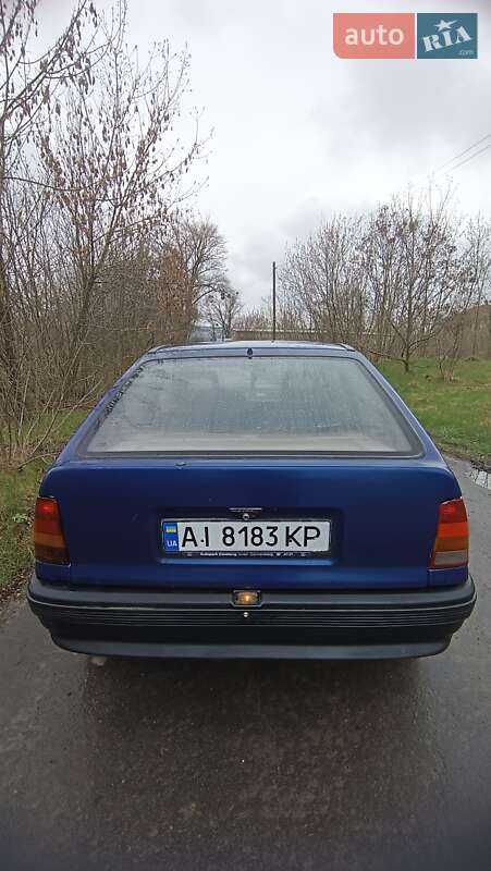 Хэтчбек Opel Kadett 1985 в Ватутино фото 19 Хэтчбек Opel Kadett 1985 в Ватутино