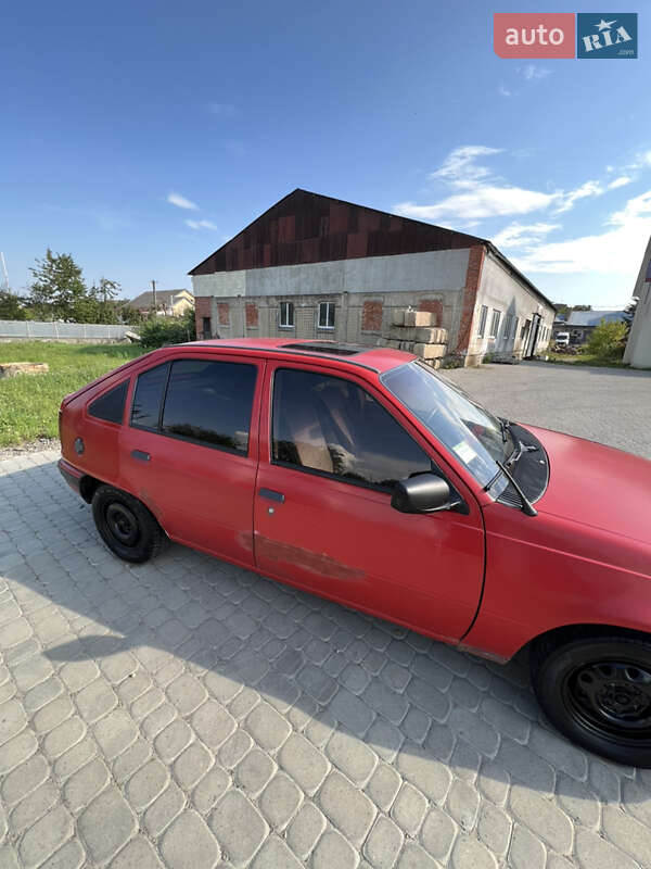 Хетчбек Opel Kadett 1986 в Дрогобичі