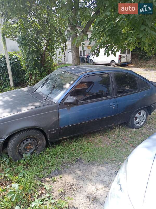 Хетчбек Opel Kadett 1987 в Львові