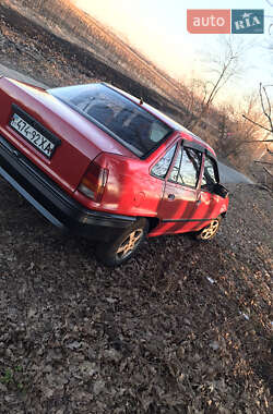 Седан Opel Kadett 1987 в Лозовой