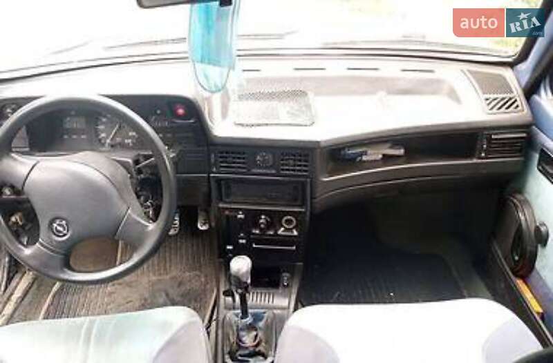 Хэтчбек Opel Kadett 1983 в Ужгороде