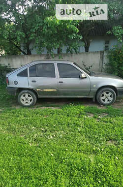 Хэтчбек Opel Kadett 1991 в Черновцах
