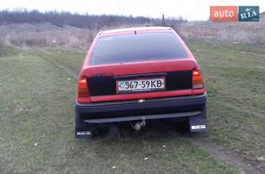 Хетчбек Opel Kadett 1989 в Благовіщенську