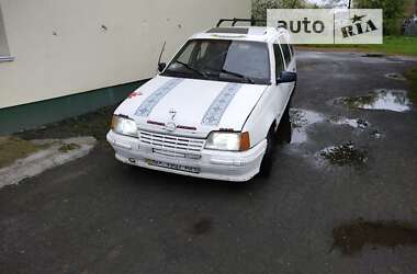 Универсал Opel Kadett 1989 в Остроге