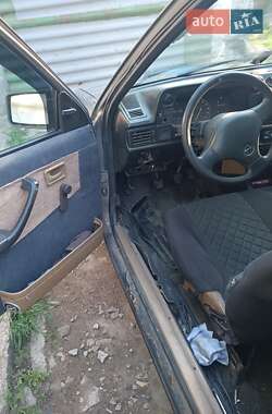 Хэтчбек Opel Kadett 1987 в Запорожье