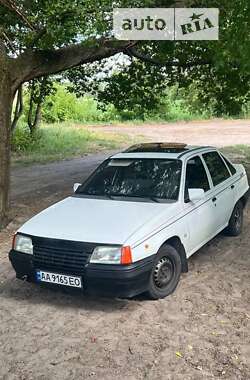 Седан Opel Kadett 1988 в Черкасах