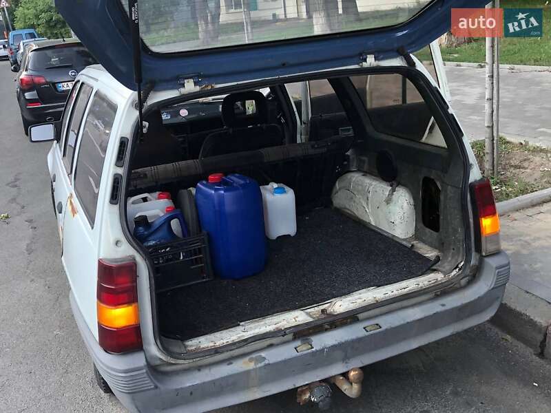 Універсал Opel Kadett 1986 в Києві