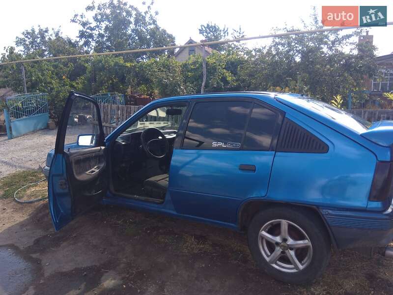 Хетчбек Opel Kadett 1987 в Софіївці